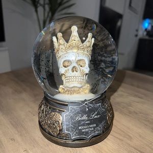 Rare Bella Lux Halloween Decor King Skull  Water Globe Musical New